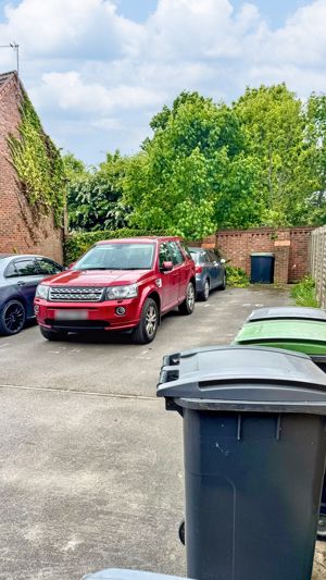 Photo 9- click for photo gallery